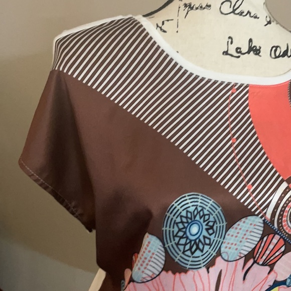 Paparazzi Brown Orange Multi color shirt top tunic cap sleeve Size M Medium - Picture 3 of 4